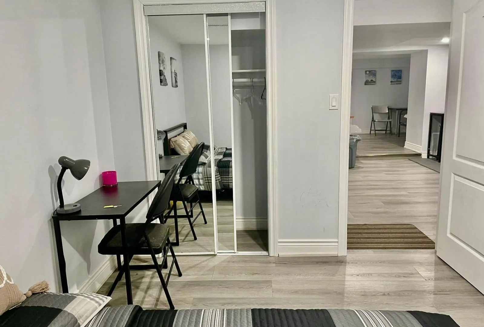Cozy Room In A Quiet Neighbourhood Toronto Homestay
